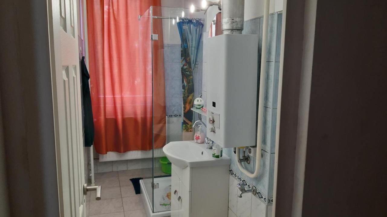 Sunset Apartman セーケシュフェヘールヴァール エクステリア 写真
